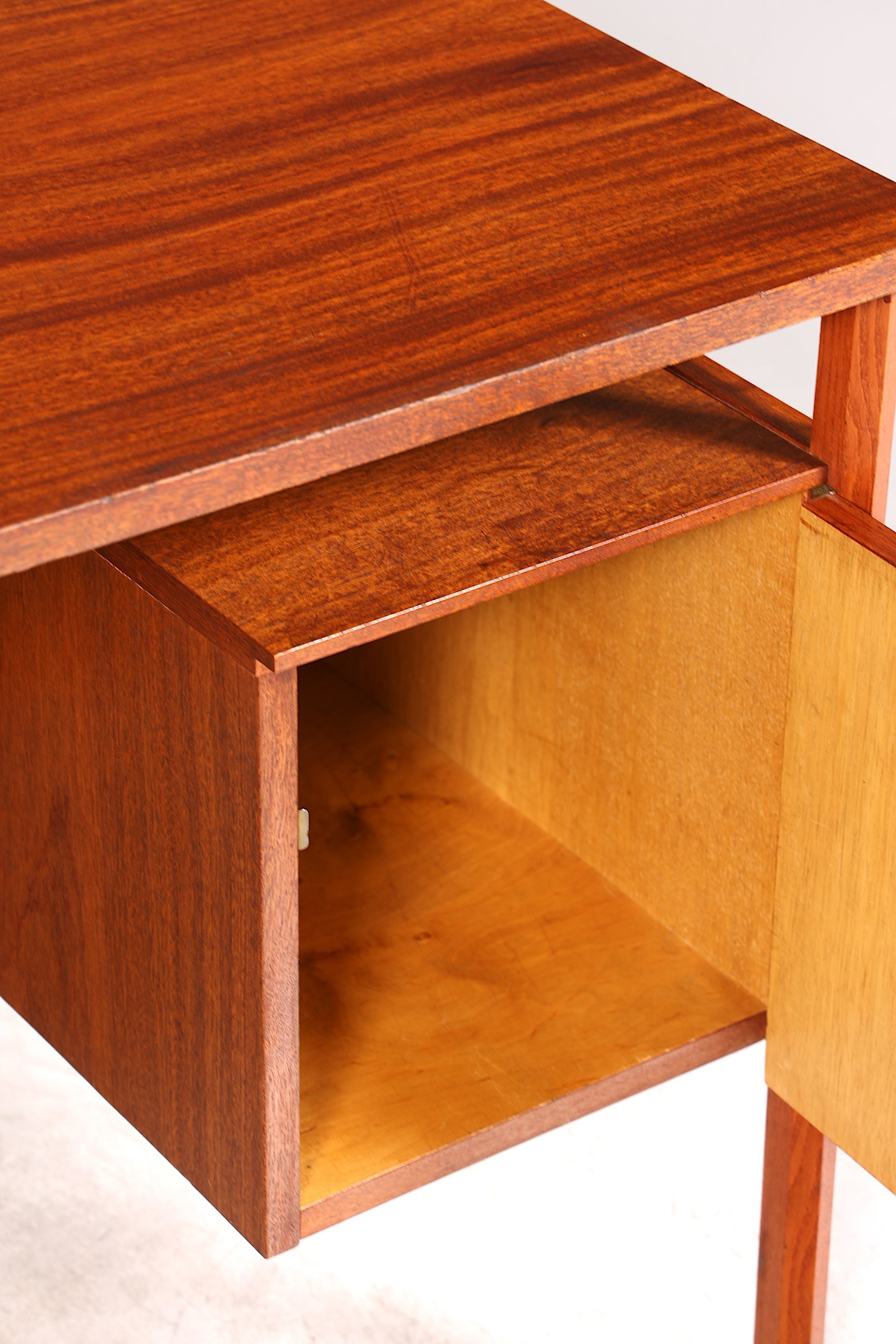 Wunderschöner Mid Century Schreibtisch Danish Design Teak Holz Bürotisch Office Table