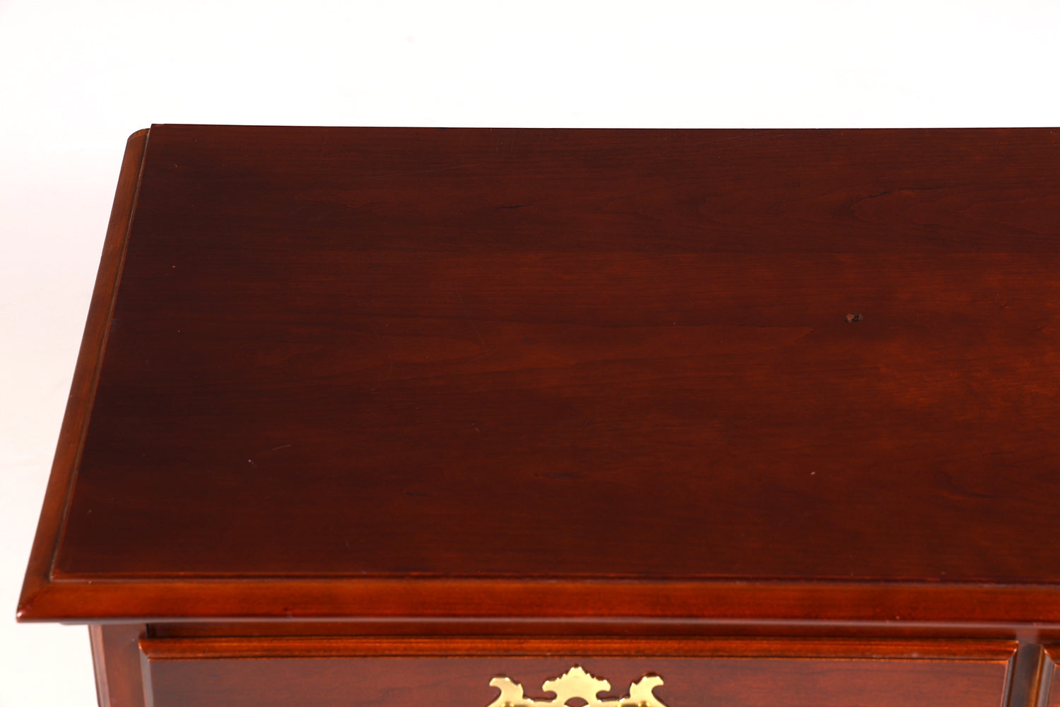 Beautiful sideboard from the brand Drexel Heritage antique style cabinet chest of drawers USA sideboard chest of drawers