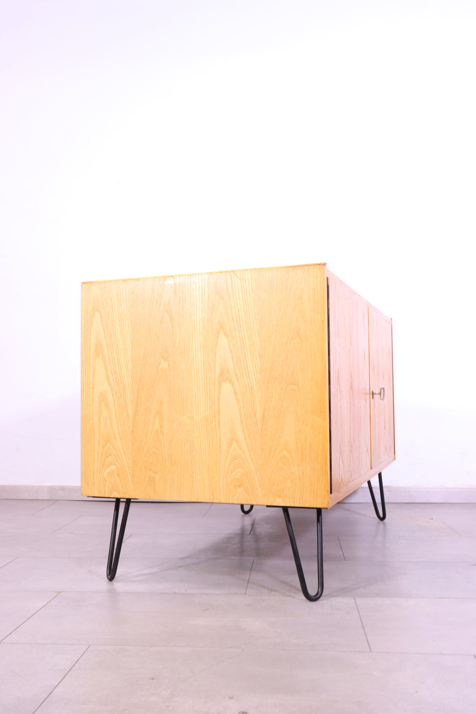 Schlichte Mid Century Kommode Retro 70s Flur Schrank