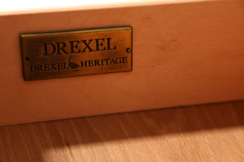 Wunderschöne Drexel Heritage Sideboard Antik Stil Schrank