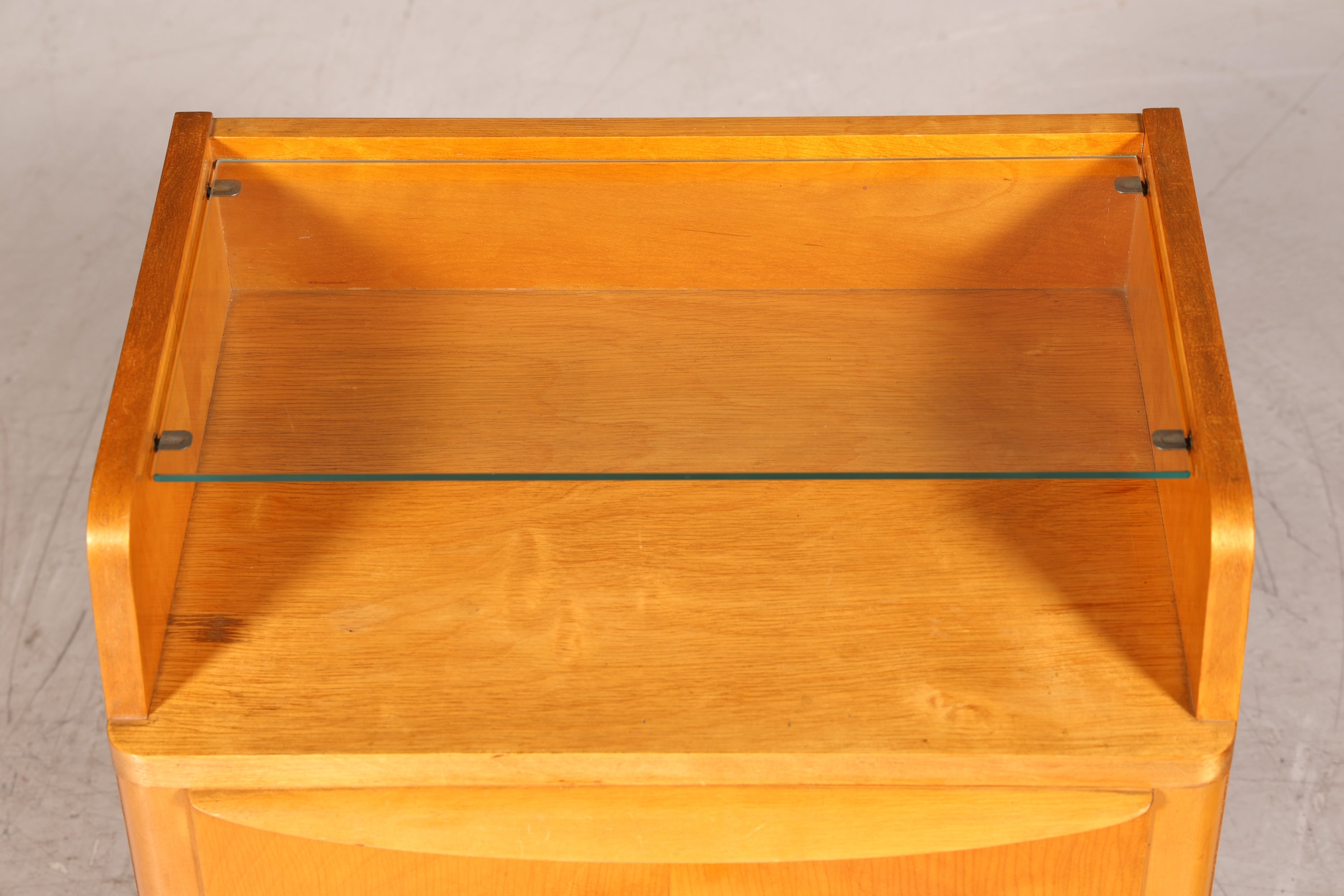 G792 Finish Mid Century Kommode Vintage Klappschränkchen Danish Design Nachttisch (Kopie)