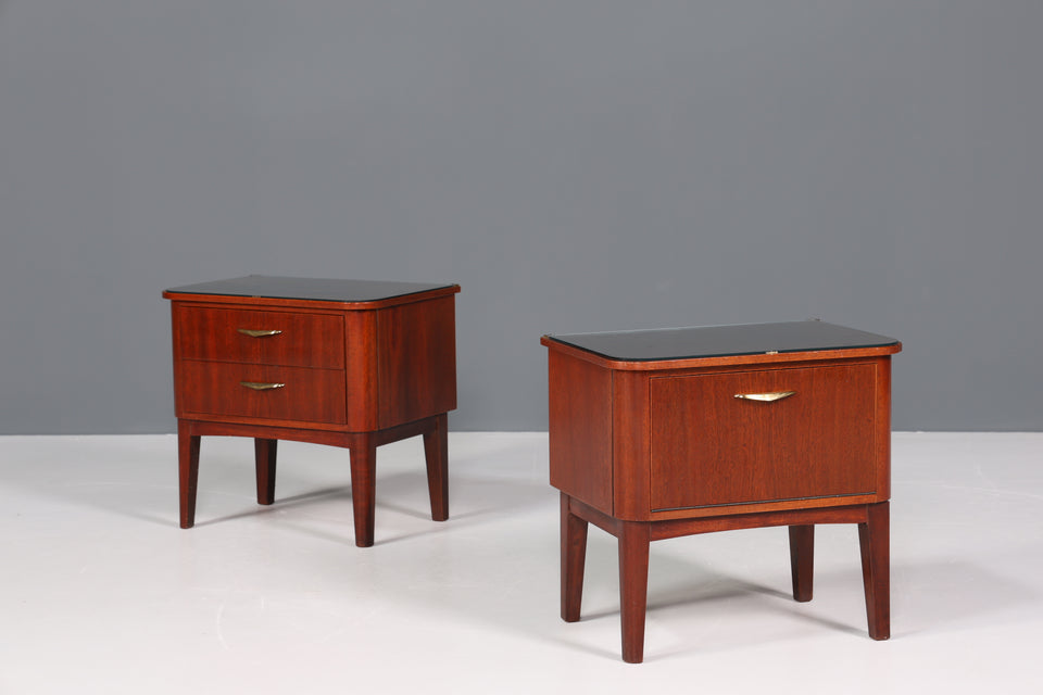 Wunderschöne Mid Century Kommode Retro Nachttisch 1 von 2