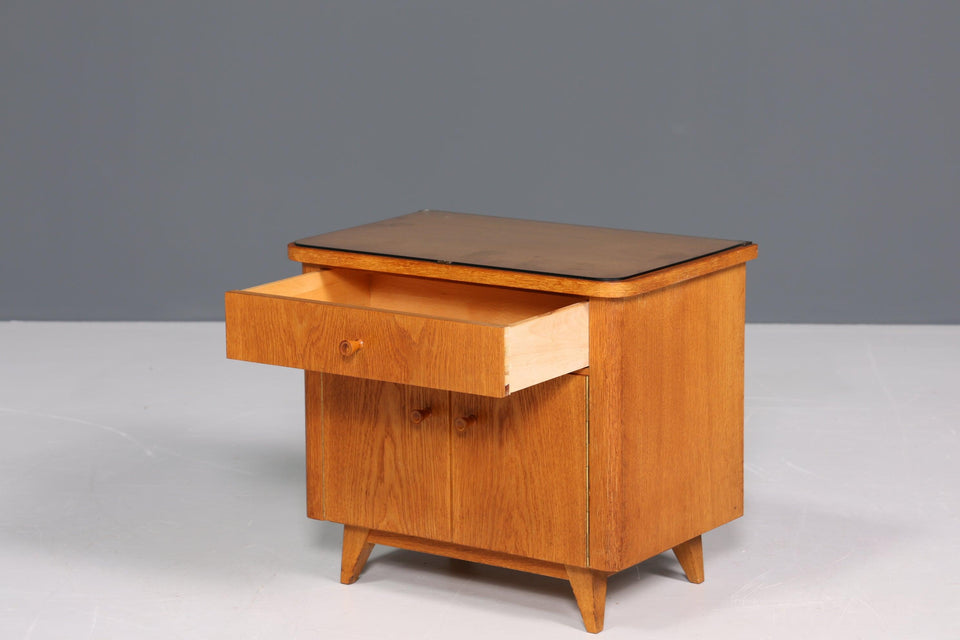 Schlichte Mid Century Retro Kommode 60s Vintage Nachttisch 1 von 2