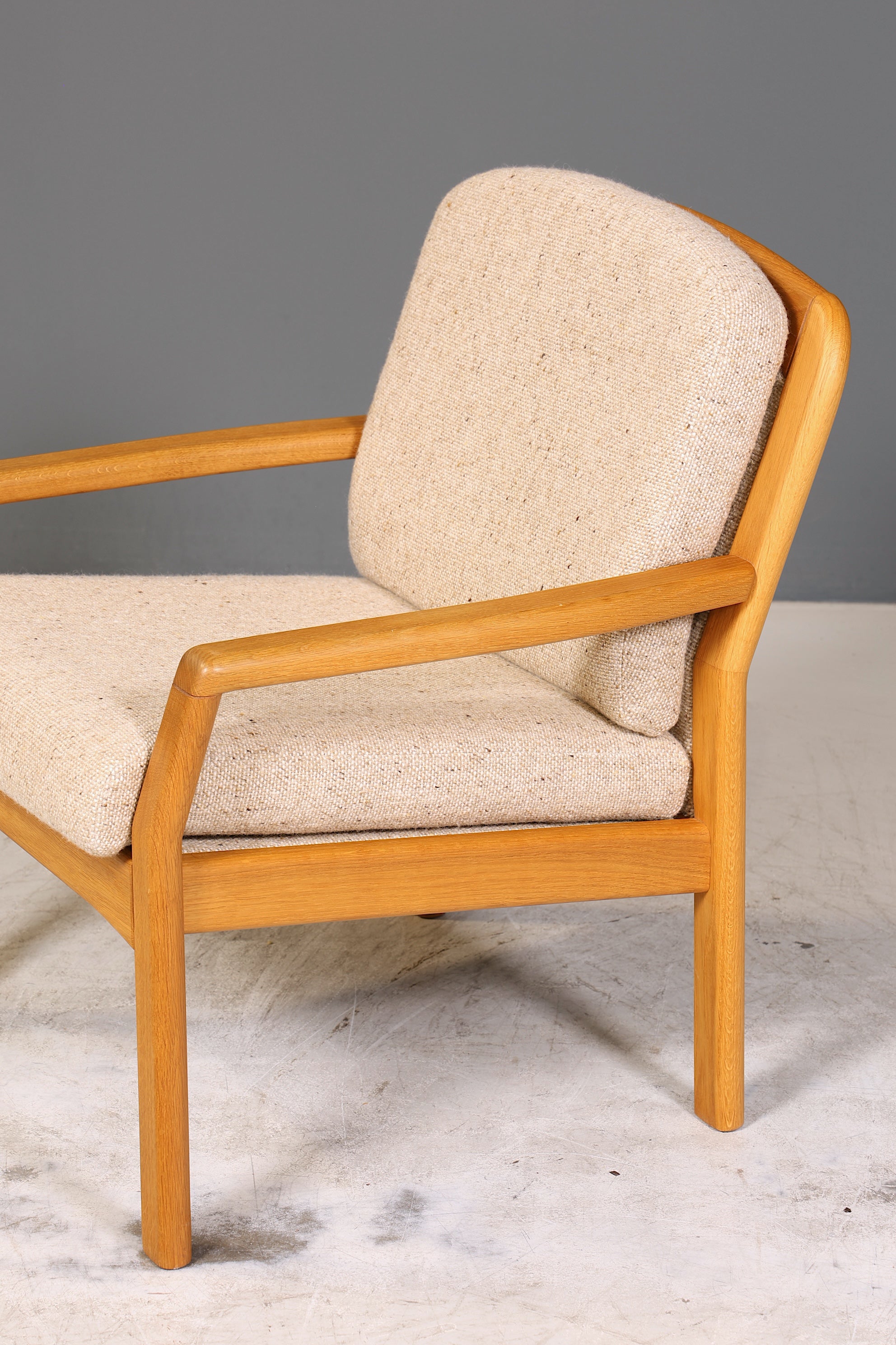 Wunderschöner Original Dyrlund Sessel Mid Century Armlehnsessel echt Holz Lounge Chair