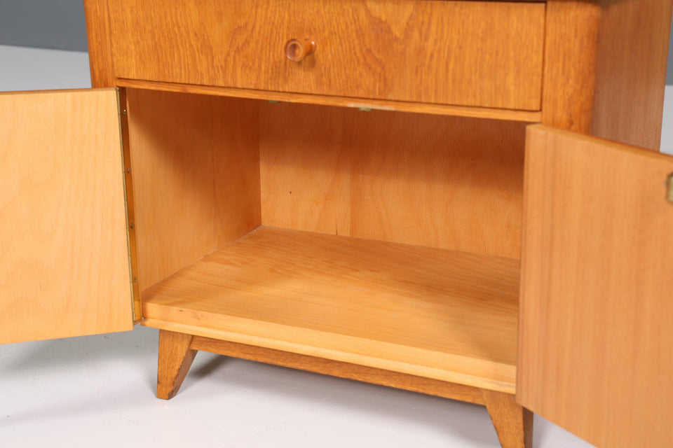 Schlichte Mid Century Retro Kommode 60s Vintage Nachttisch 1 von 2