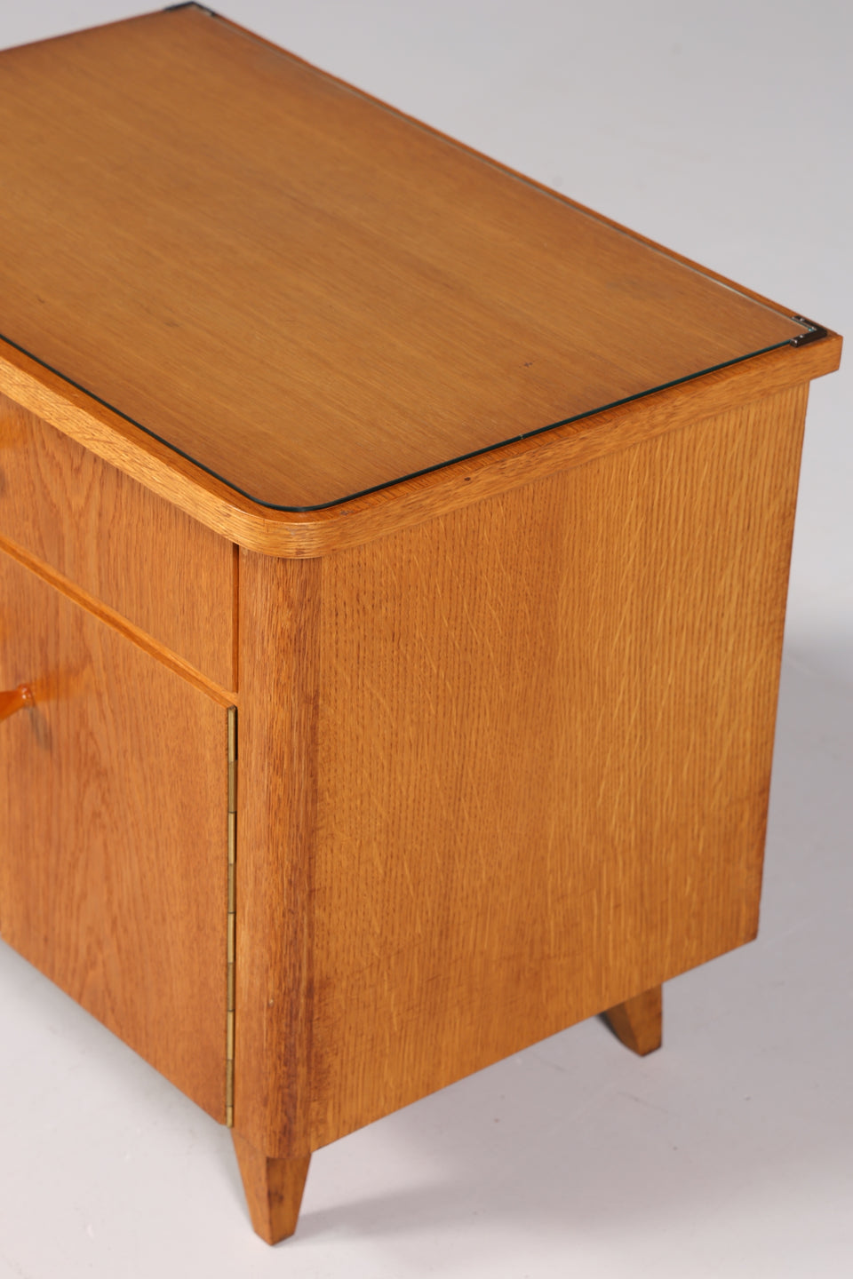 Schlichte Mid Century Retro Kommode 60s Vintage Nachttisch 2 von 2