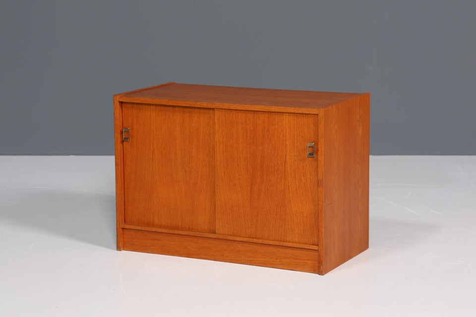Schlichte Mid Century Kommode Retro Danish Design Schrank