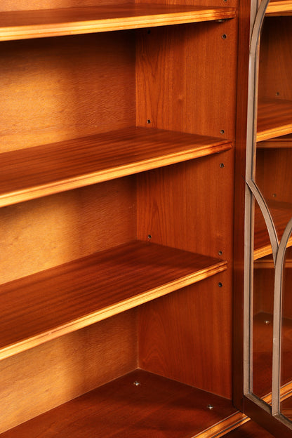 Wunderschöne Englische Vitrine Bücherschrank Buffet Antik Stil Englisch Eibe Glasvitrine Bibliothek