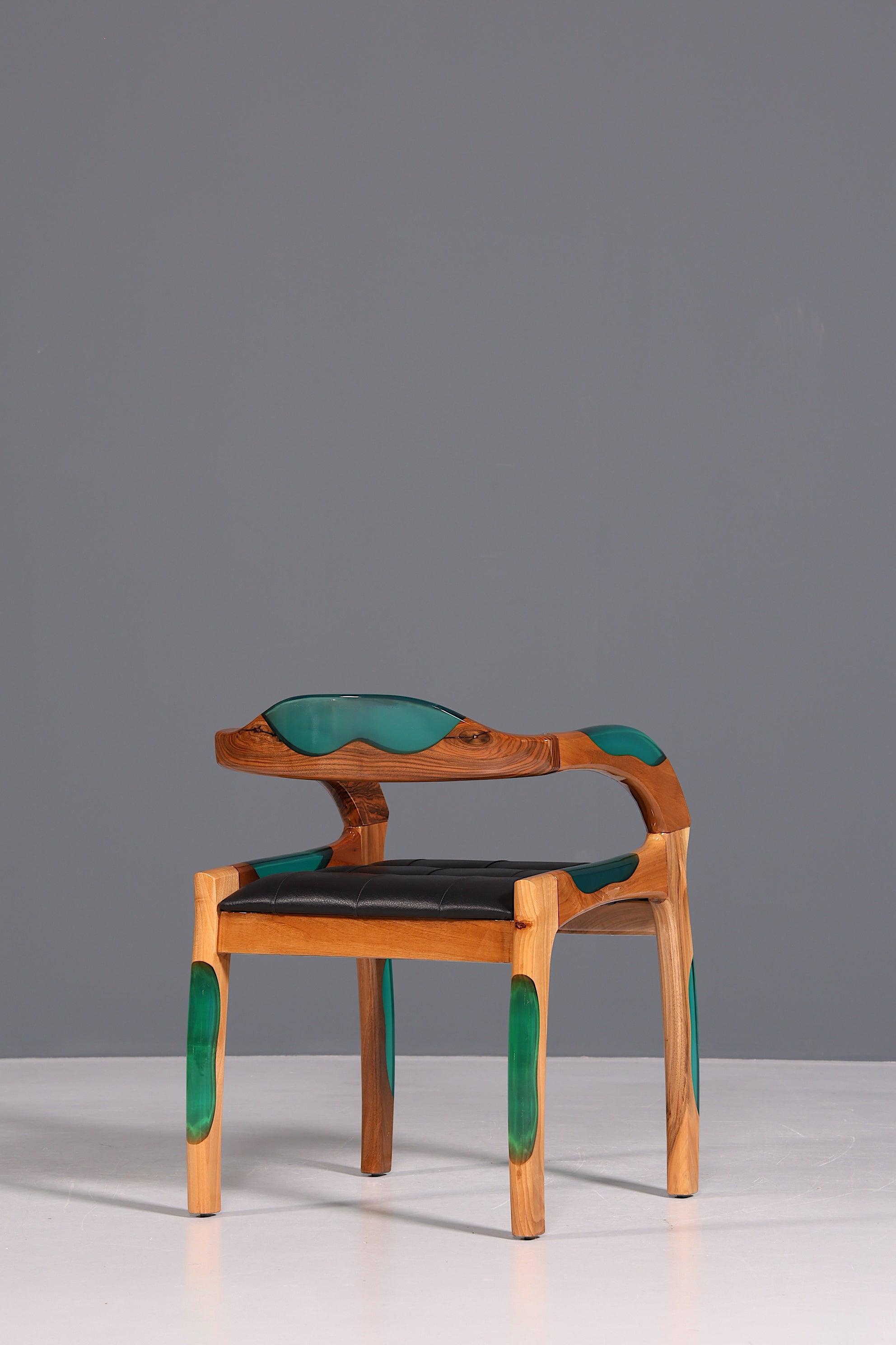 Epoxy Sessel &quot;Arnson Plus Green&quot; Epoxidharz Armlehnsessel Massiv Holz Stuhl Nussbaum Sekretär Stuhl