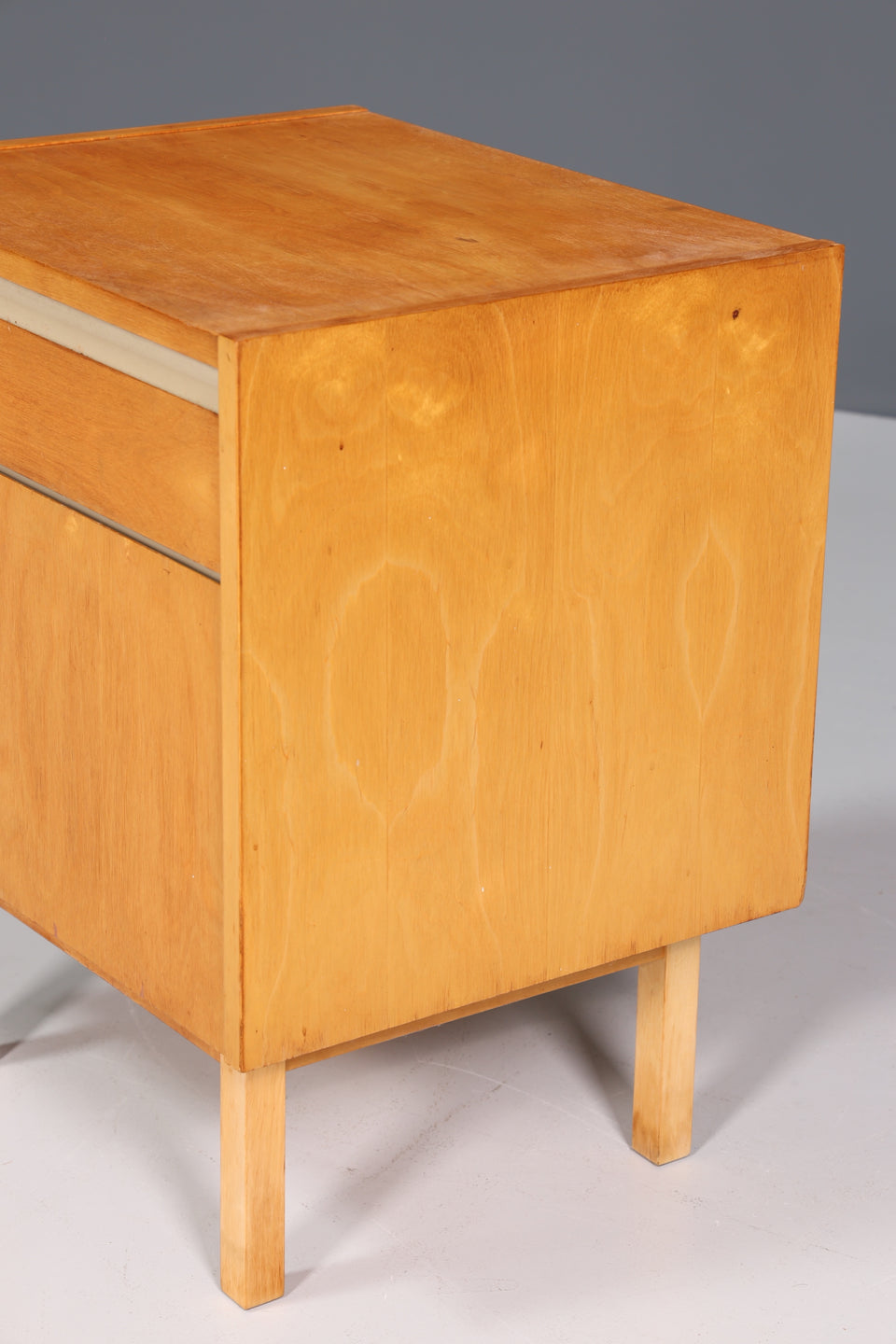 Wunderschöne Original Hellerau Kommode Modell 794 Mid Century Nachttisch