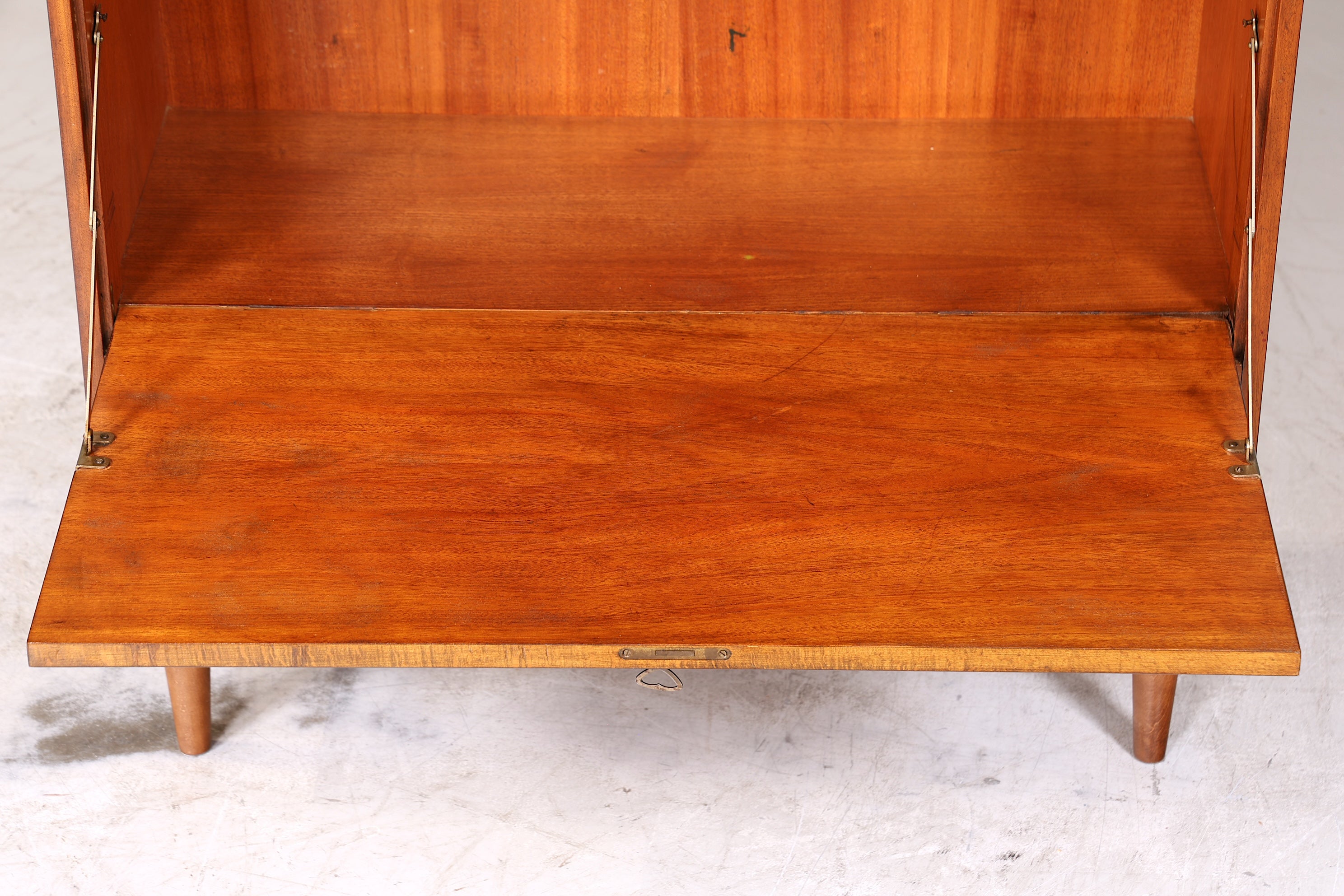 Traumhafter Mid Century Schrank Retro Barschrank Bücherregal Vintage Regal 60er Jahre
