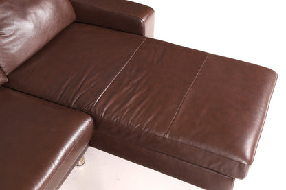 Beautiful Stressless E200 corner sofa in genuine brown leather with chaise longue, footstool, and vintage leather upholstery.