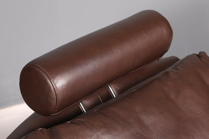 Beautiful Stressless E200 corner sofa in genuine brown leather with chaise longue, footstool, and vintage leather upholstery.