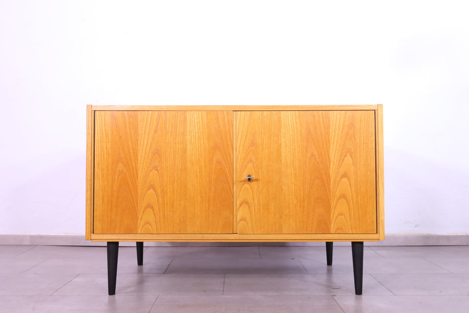 Schlichte Mid Century Kommode Retro 60s 70s Flur Schrank