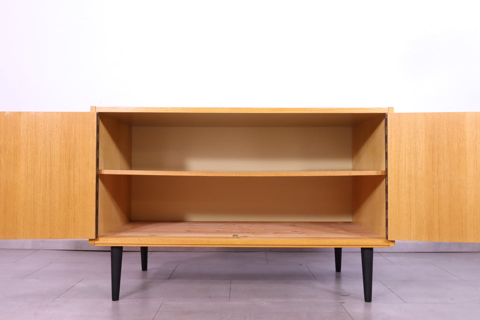 Schlichte Mid Century Kommode Retro 60s 70s Flur Schrank