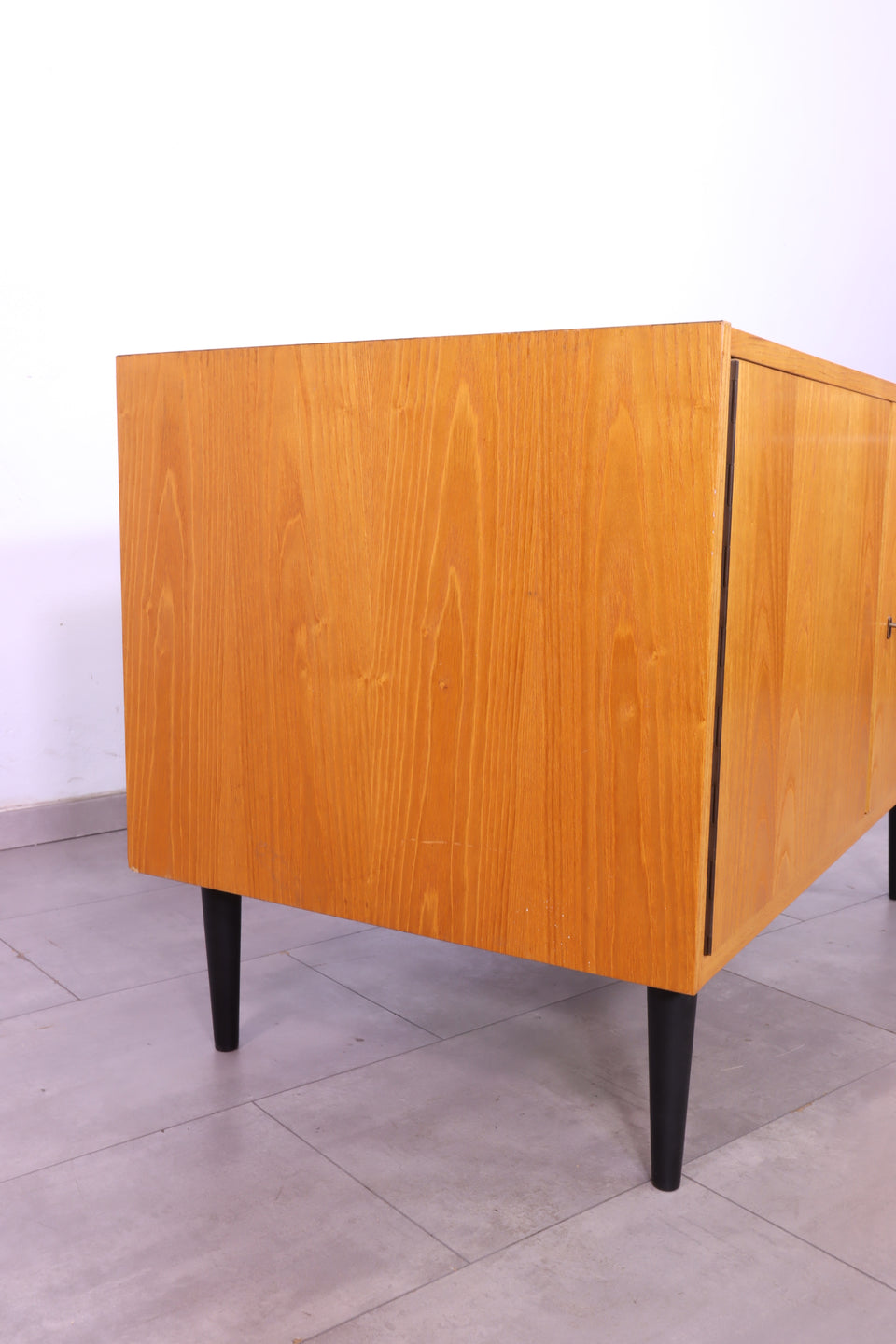 Schlichte Mid Century Kommode Retro 60s 70s Flur Schrank