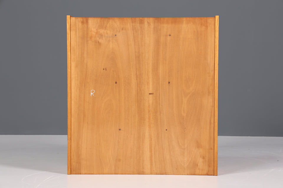 Wunderschönes Mid Century Regal Vintage Stand Vitrine 2 von 3