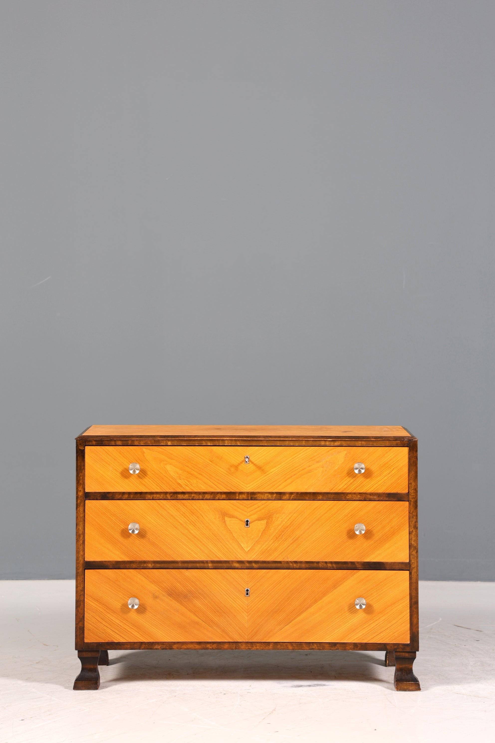 Wunderschöne Kommode im Art Deco Stil um 1930 Büro Schubladenkommode Sideboard
