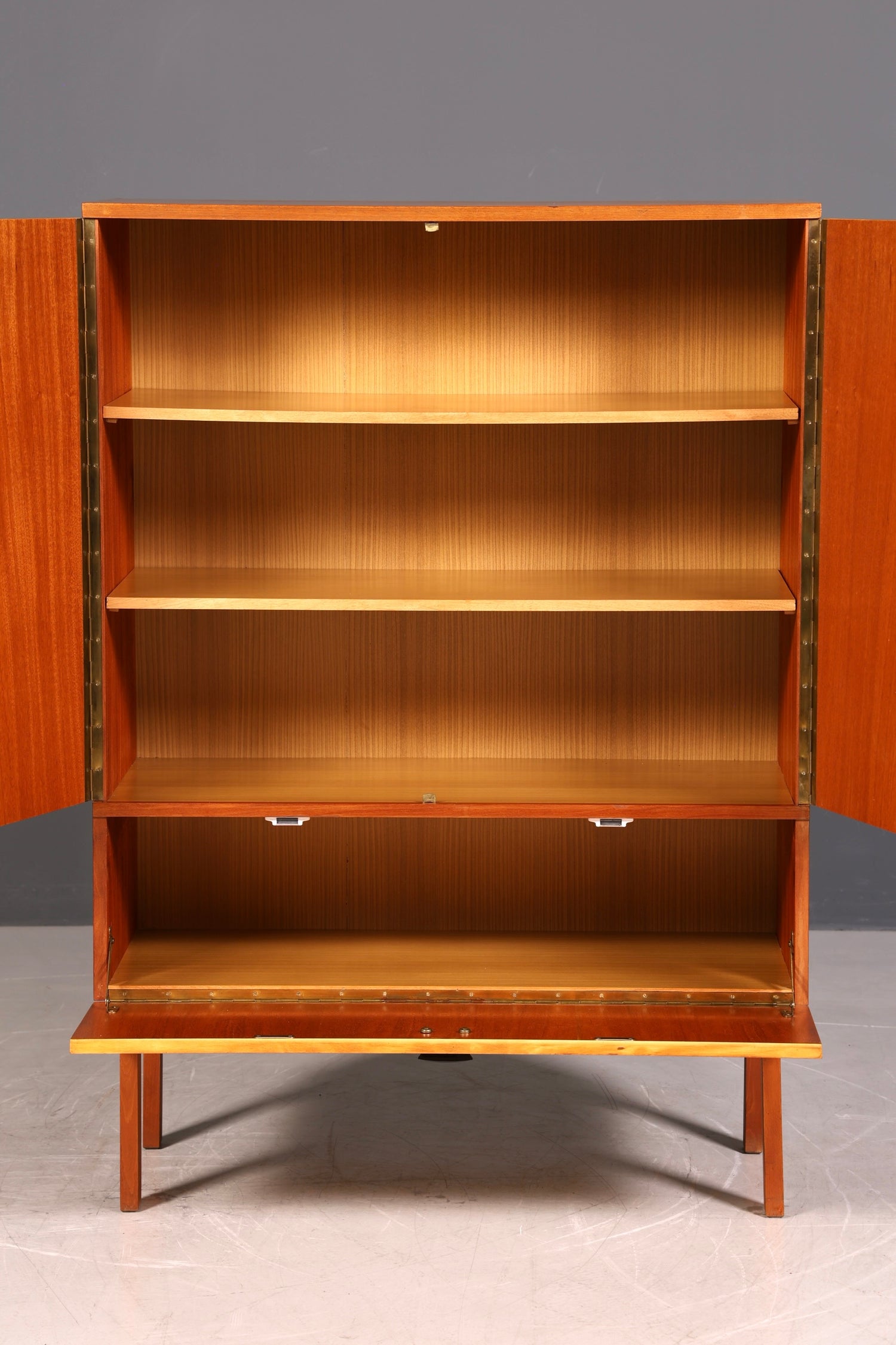 Mid Century Schrank 60er Jahre Wäscheschrank Aktenschrank Kommode Vintage Holz