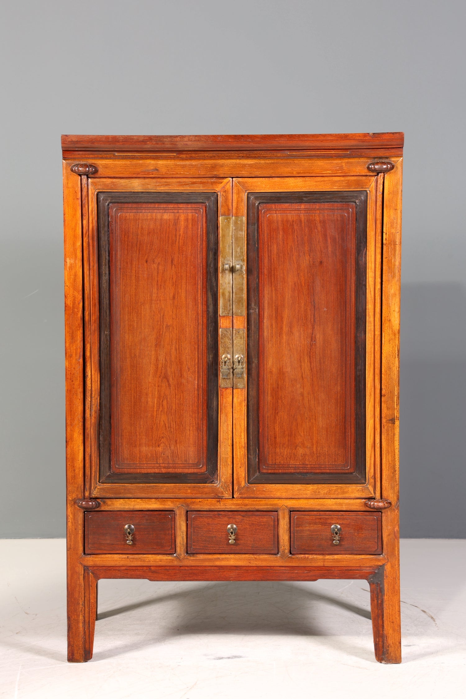 Wunderschöner Chinesischer Schrank China Kommode Asia Wäscheschrank Dielenschrank