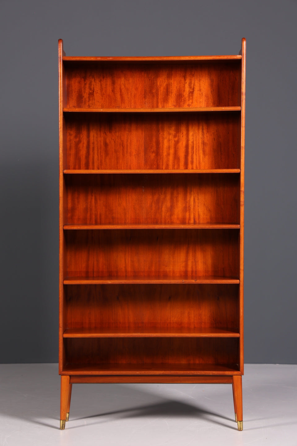 Wunderschönes Mid Century Regal Vintage Bücherregal Schrank