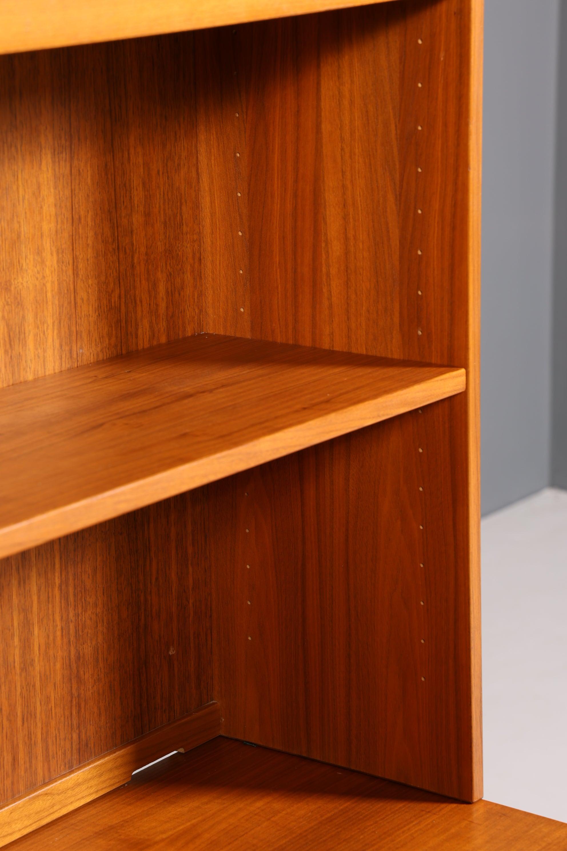 Schlichtes Mid Century Regal Vintage Schrank Retro Vitrine Bücherregal 60s