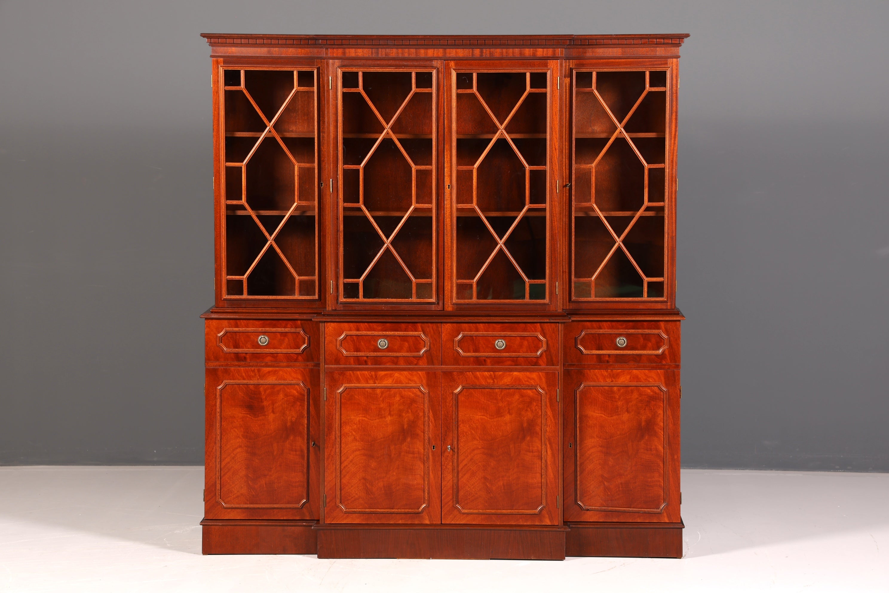 Beeindruckende Englische Vitrine Bibliothek Bücherschrank Glasvitrine Buffet Schrank Echt Holz Antik Vintage