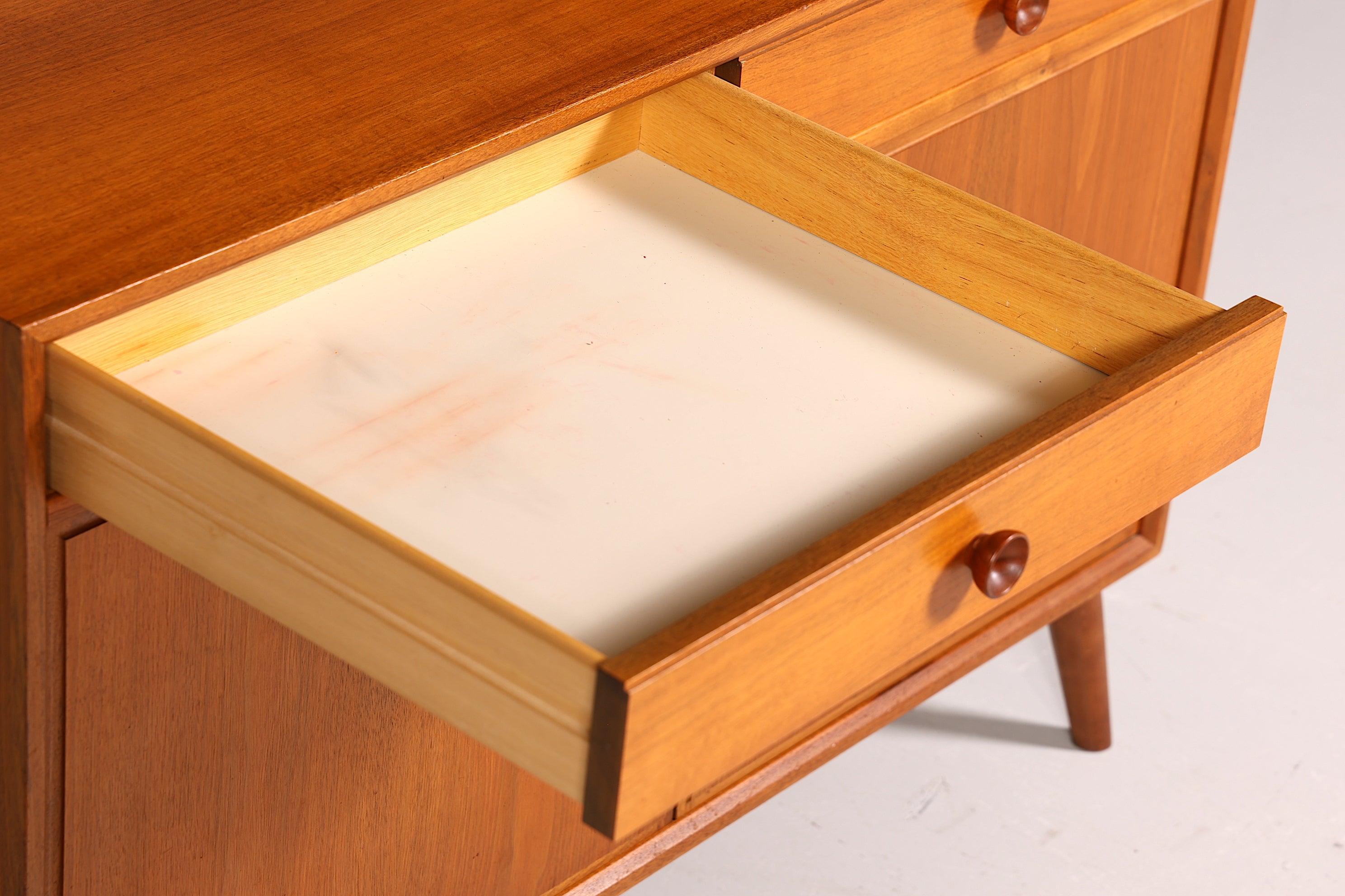 Schlichtes Mid Century Regal Vintage Schrank Retro Vitrine Bücherregal 60s