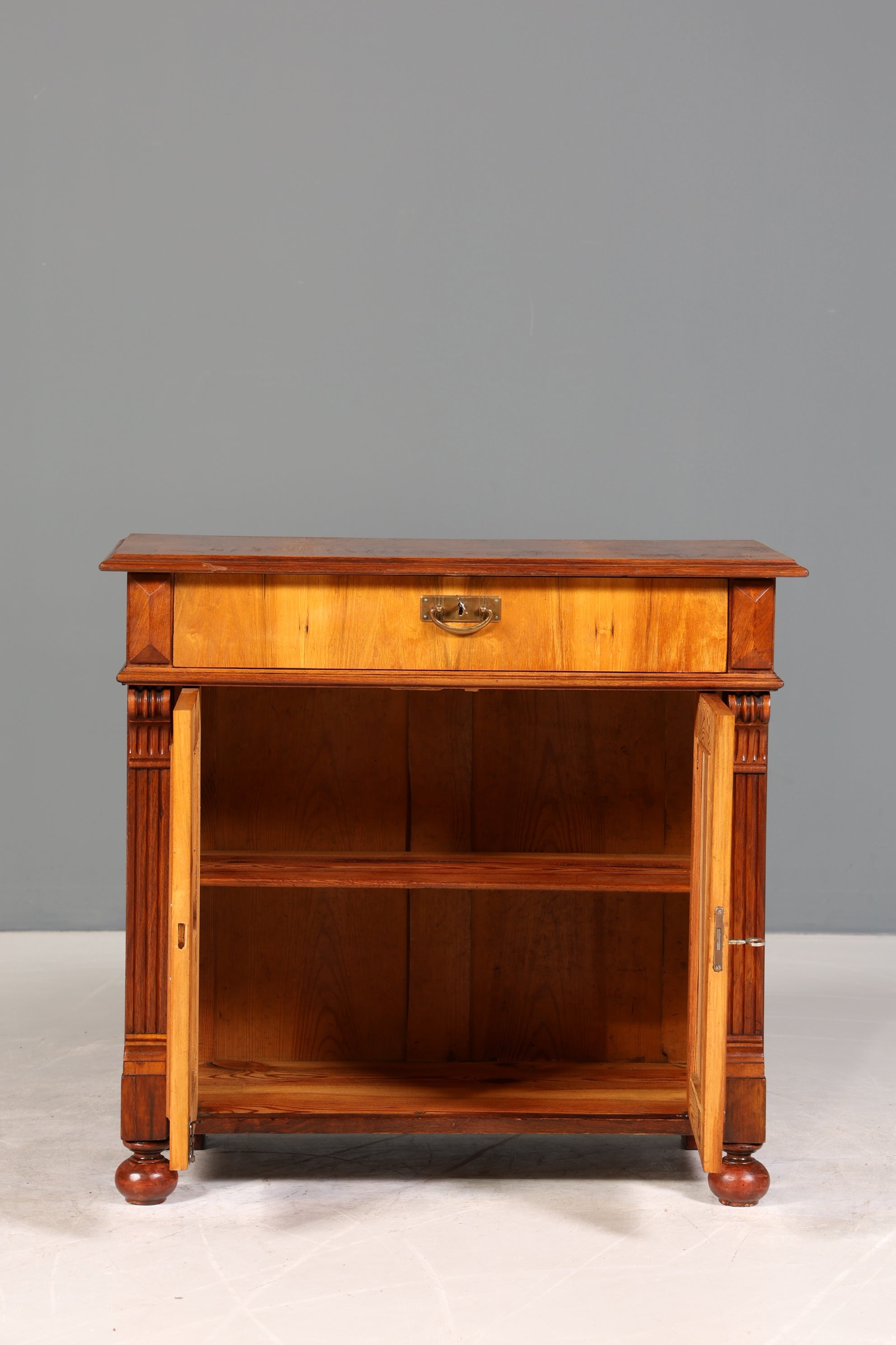 Wunderschöner Jugendstil Schrank Antik Kommode Eiche Gründerzeit Sideboard