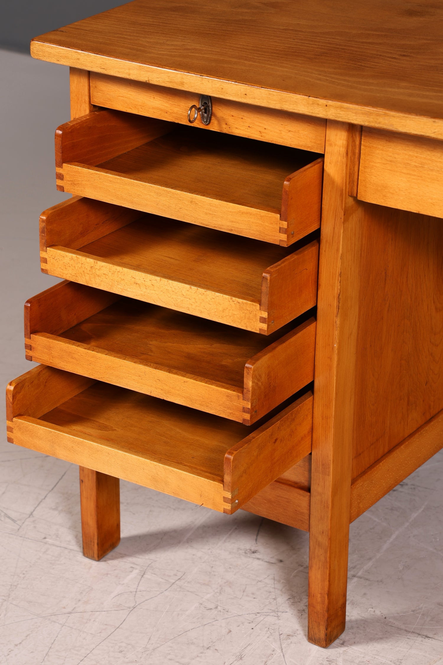 G148 Finish cm Wunderschöner Mid Century Schreibtisch Danish Design Bürotisch 60er Jahre Office Table