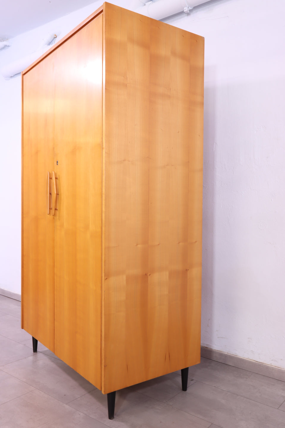 Original Hellerau Schrank Mid Century Kleiderschrank Retro Wäscheschrank