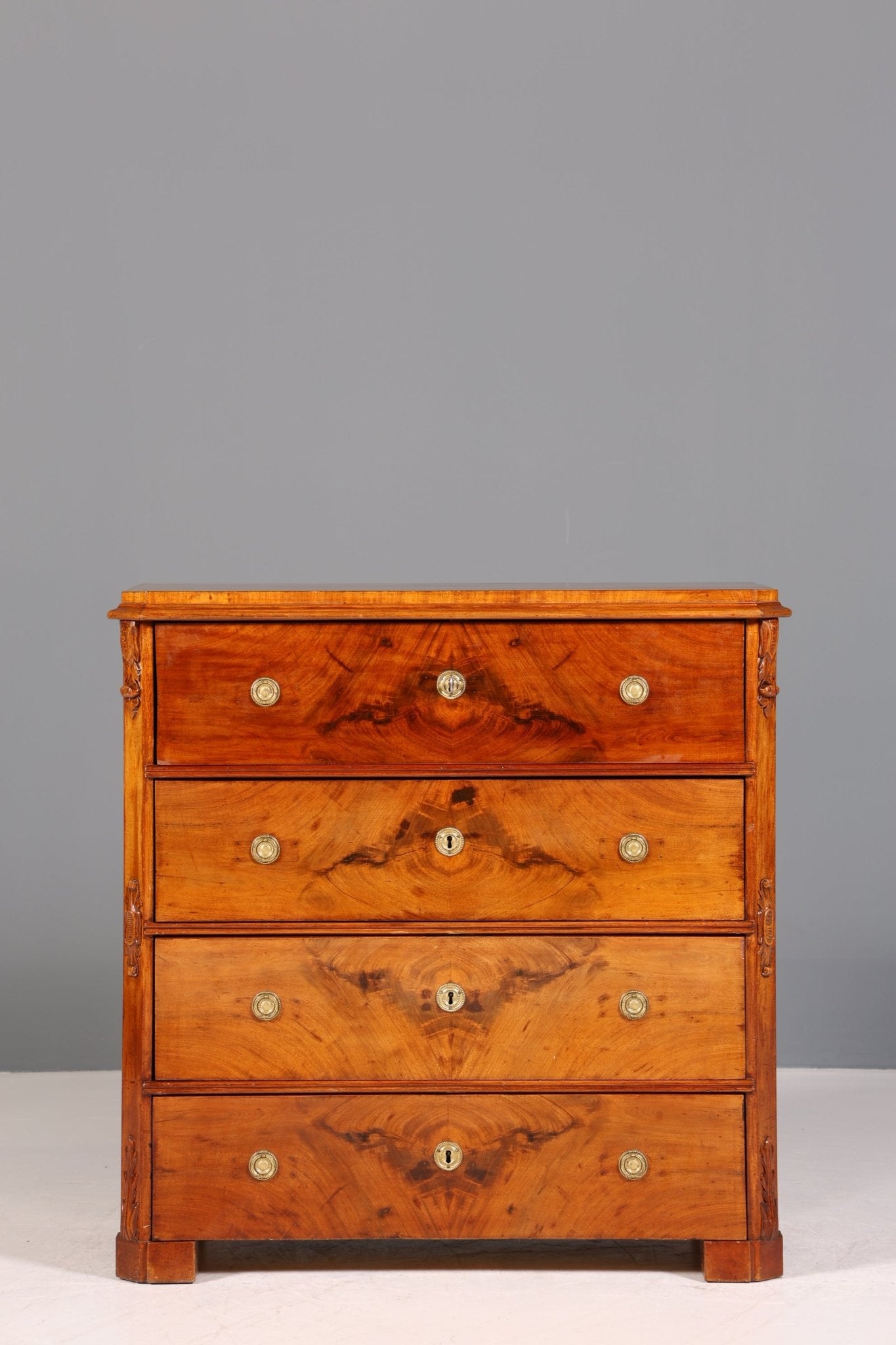 Beautiful Louis Philippe Secretary Vertiko Wilhelminian style walnut antique chest of drawers around 1880
