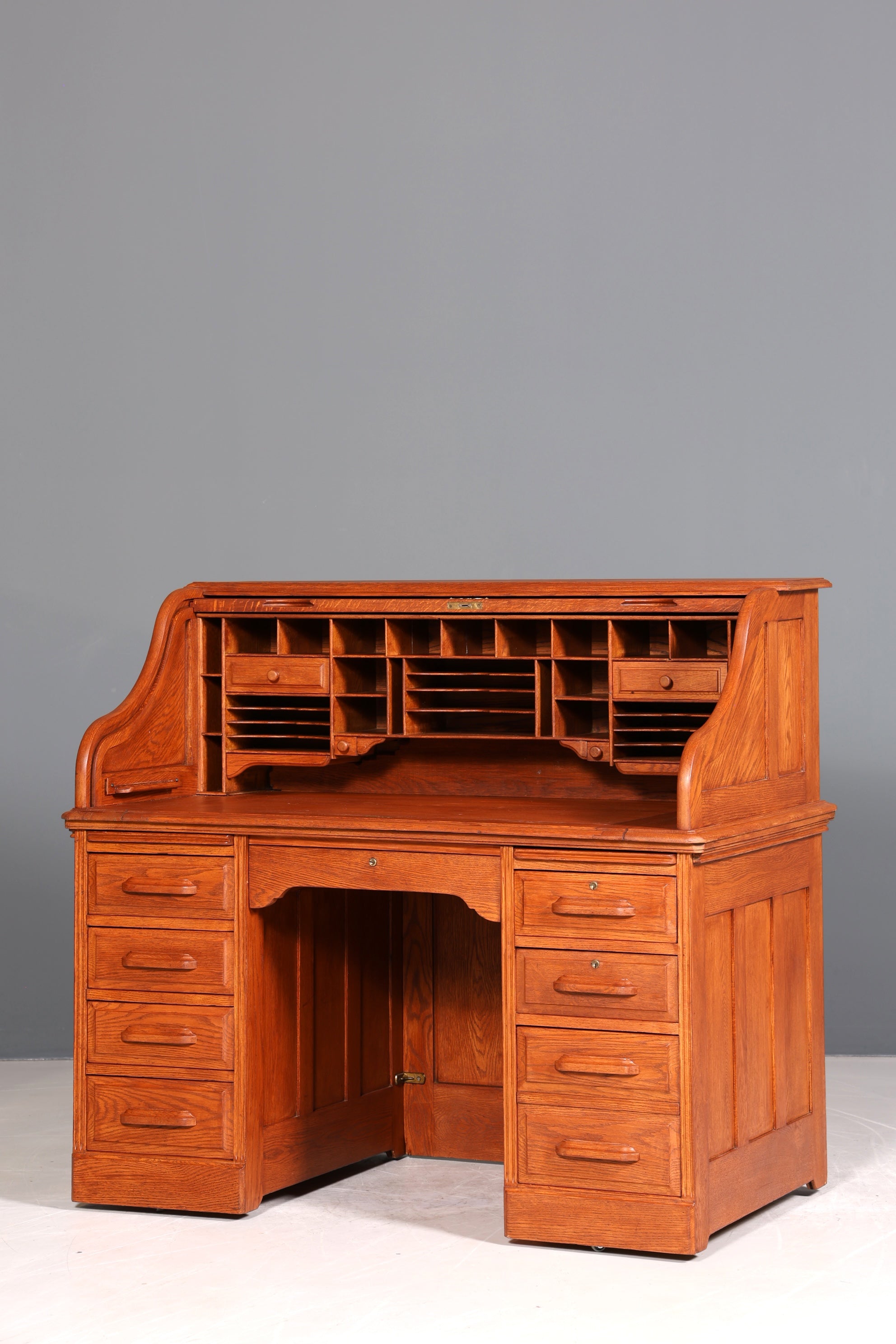 Wunderschöner Sekretär im Bauhaus Stil Rollladen Sekretär Art Deco Schreibtisch Office Table