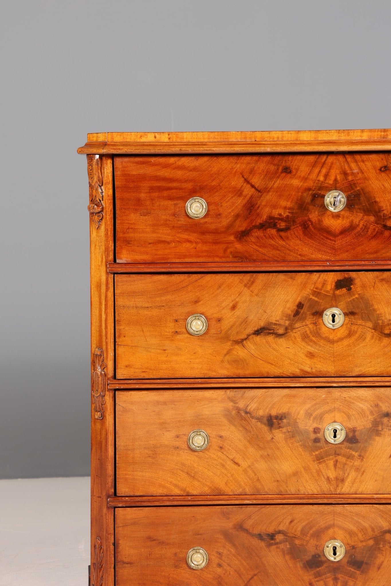 Beautiful Louis Philippe Secretary Vertiko Wilhelminian style walnut antique chest of drawers around 1880