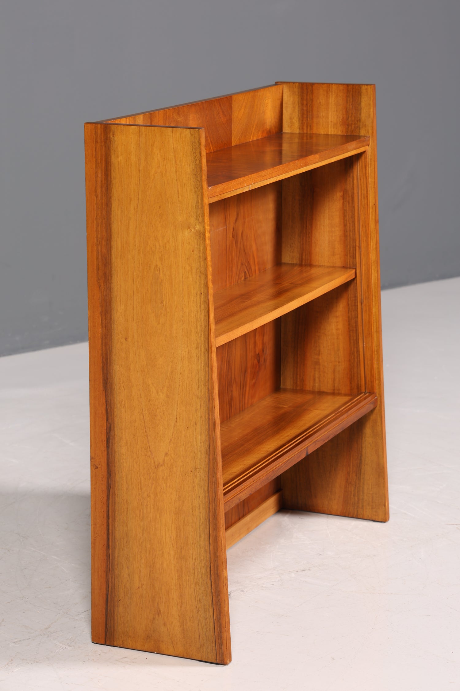 Wunderschönes Mid Century Regal Vintage Bücherregal Retro Standregal 60s Buchablage 1 von 2