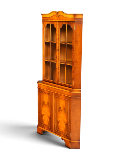 Wunderschöne Englische Eckvitrine Eibe Antik 60s Echt Holz Eckschrank Glasvitrine