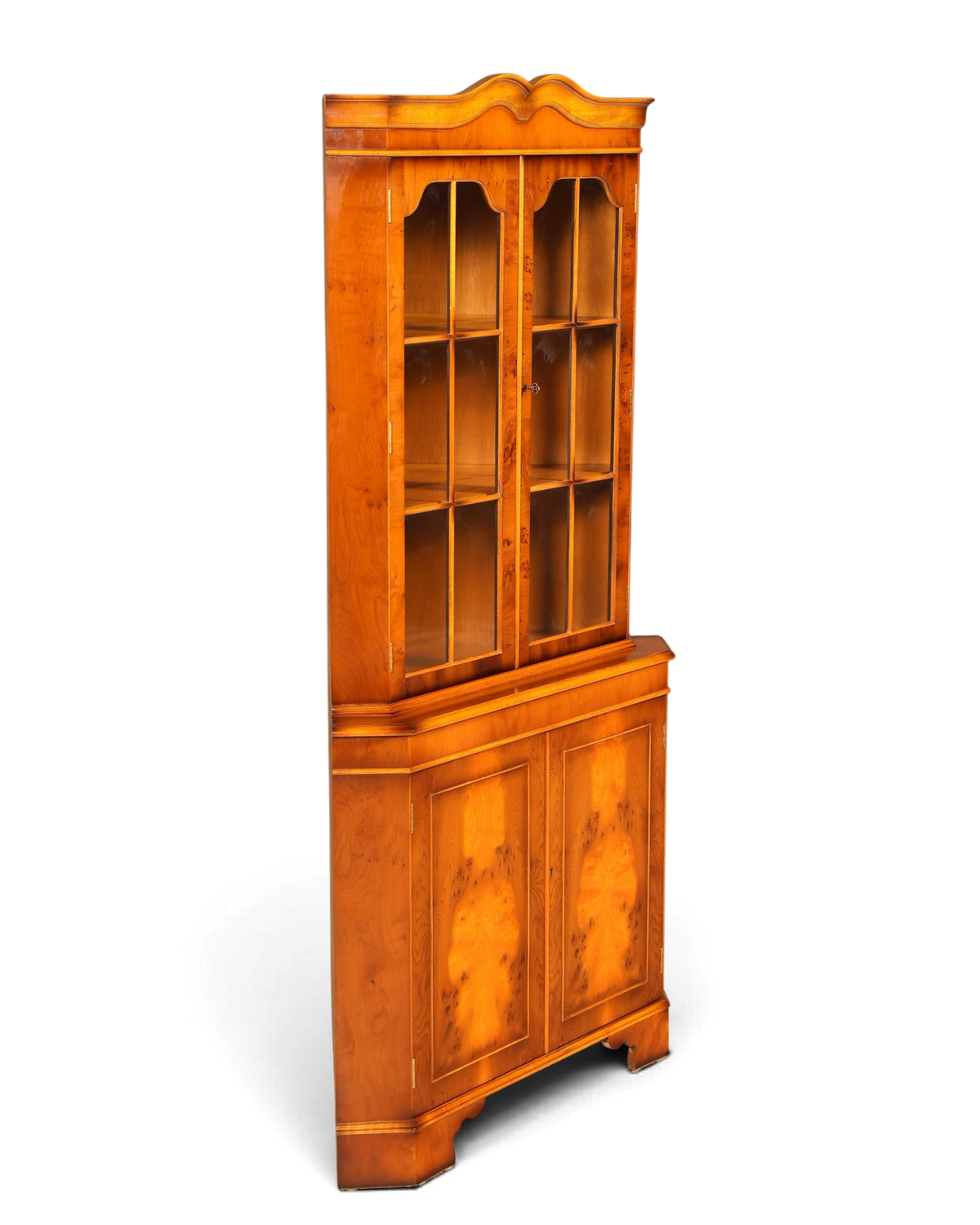 Wunderschöne Englische Eckvitrine Eibe Antik 60s Echt Holz Eckschrank Glasvitrine