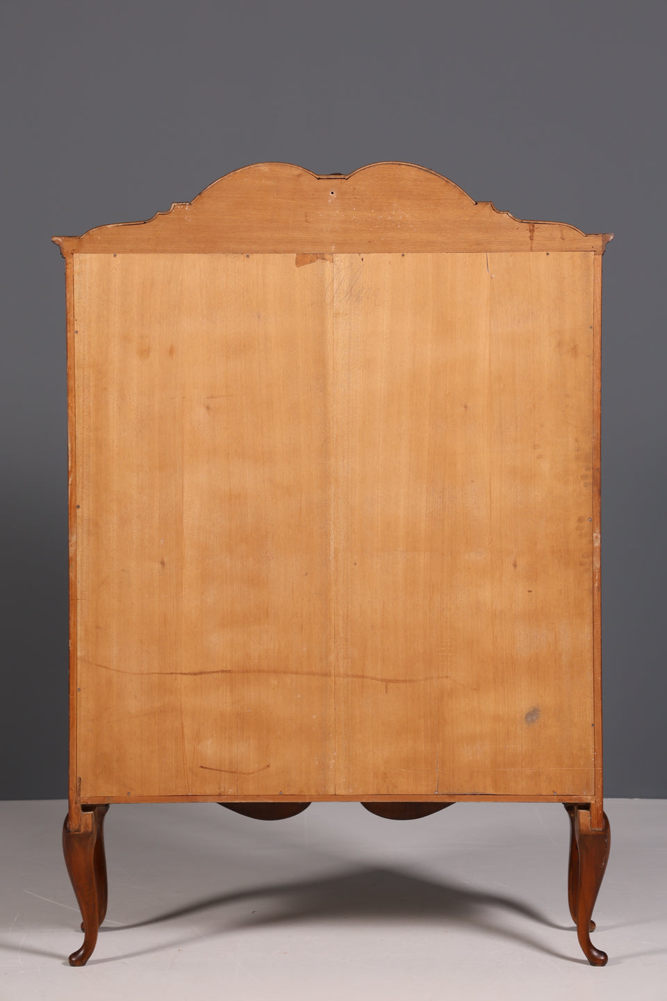 Prachtvolle Chippendale Vitrine Regal echt Holz Schrank 60s