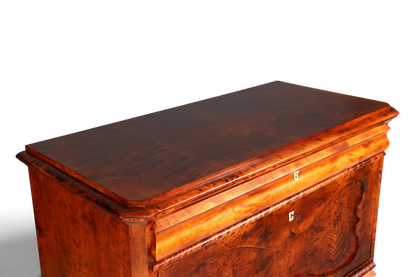 Hauptstadt Möblerei antiker Biedermeier Sekretär aus Echtholz mit edler Maserung und klassischem Louis-Philippe-Design