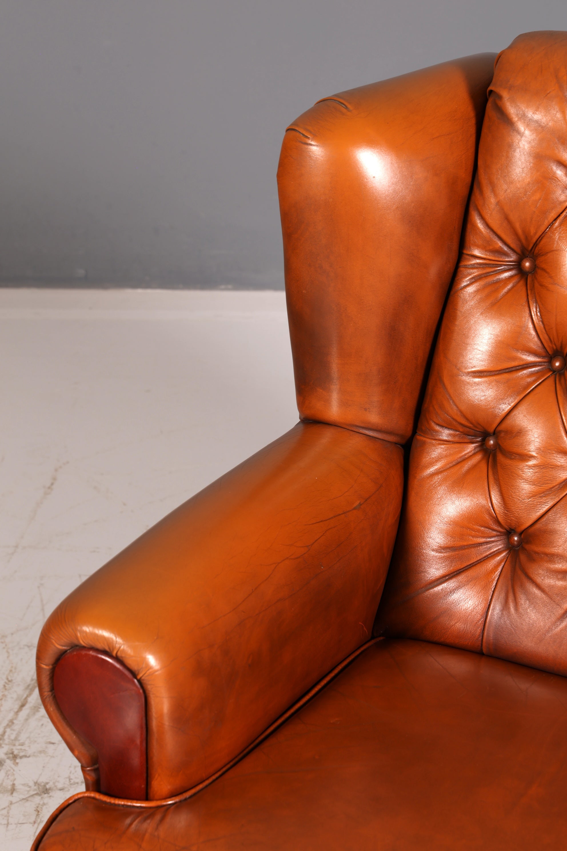 Stilvoller Original Chesterfield Sessel Englischer Armlehnsessel Cognac Echt Leder Herrensessel 2 von 2
