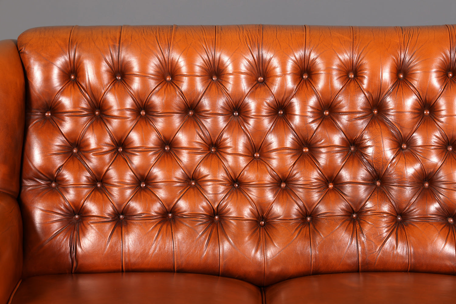 Wunderschönes Original Chesterfield Sofa 3-Sitzer Echt Leder Cognac Couch Englisch Ledersofa Vintage