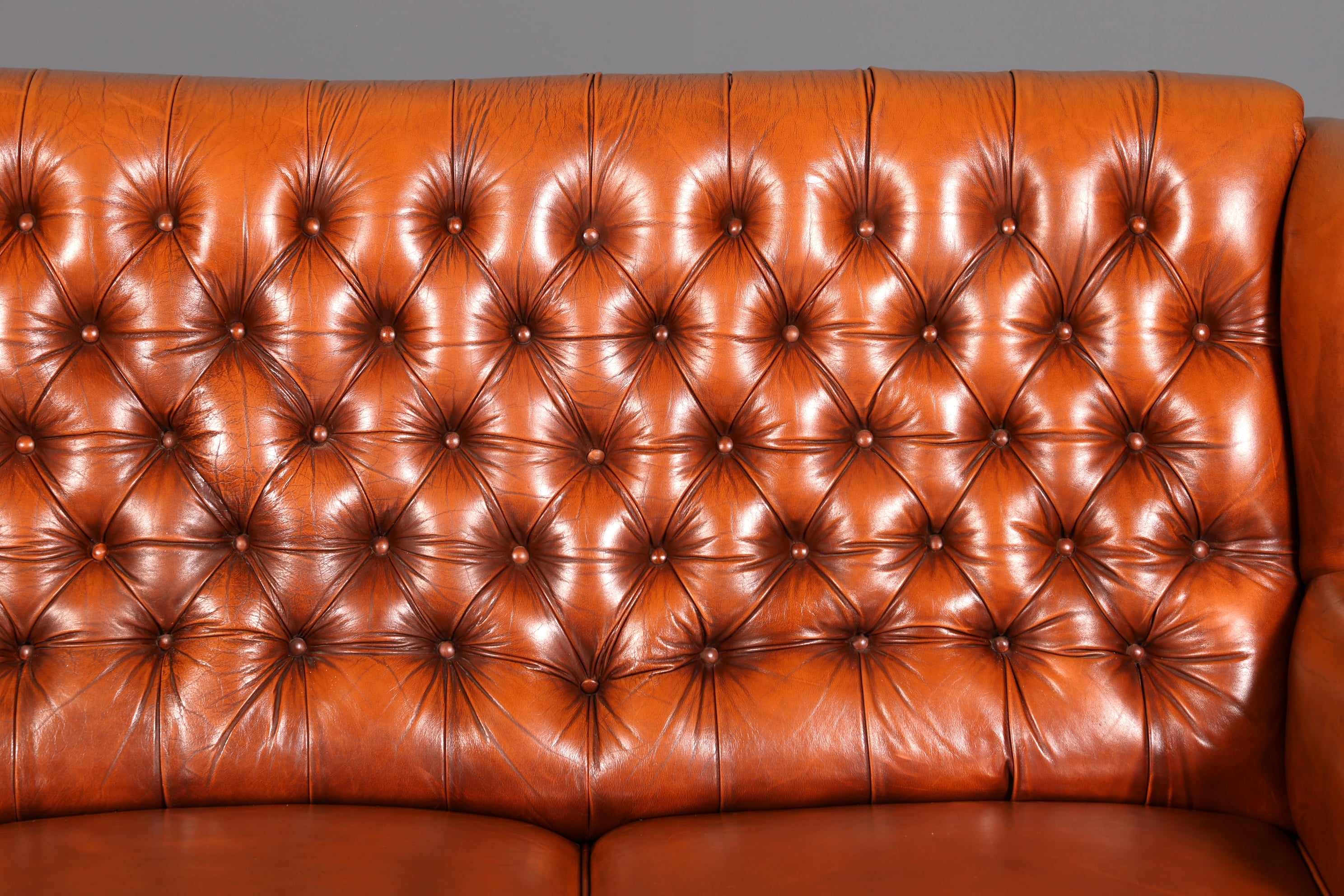 Wunderschönes Original Chesterfield Sofa 3-Sitzer Echt Leder Cognac Couch Englisch Ledersofa Vintage