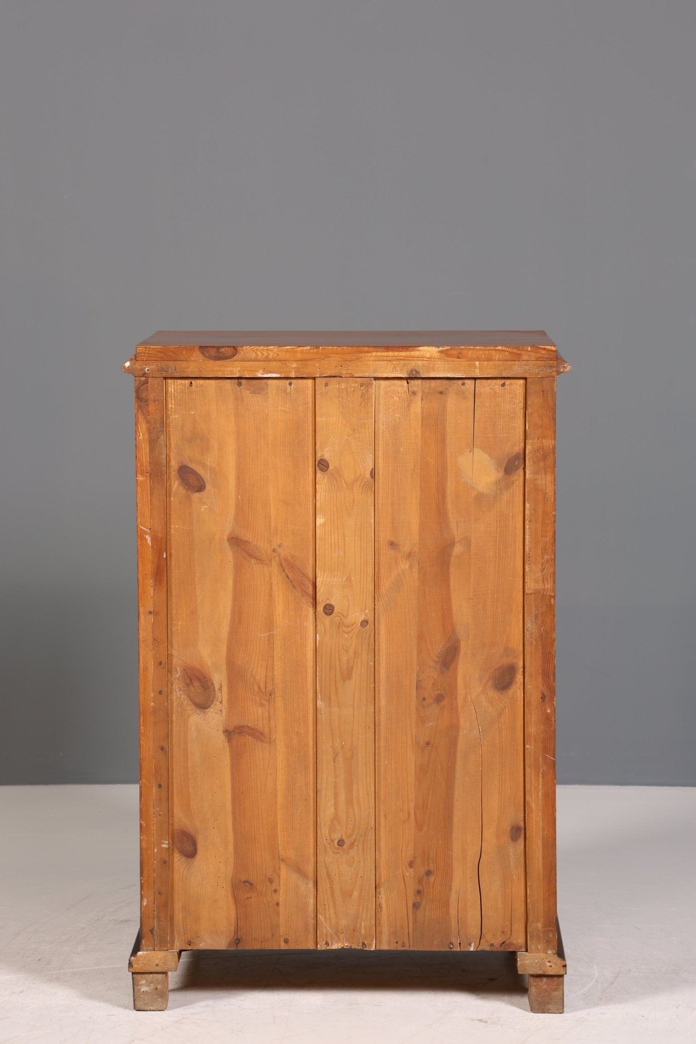 Edle Gründerzeit Kommode Louis Philippe Vertiko Nussbaum Sideboard um 1880 Schubladenkommode