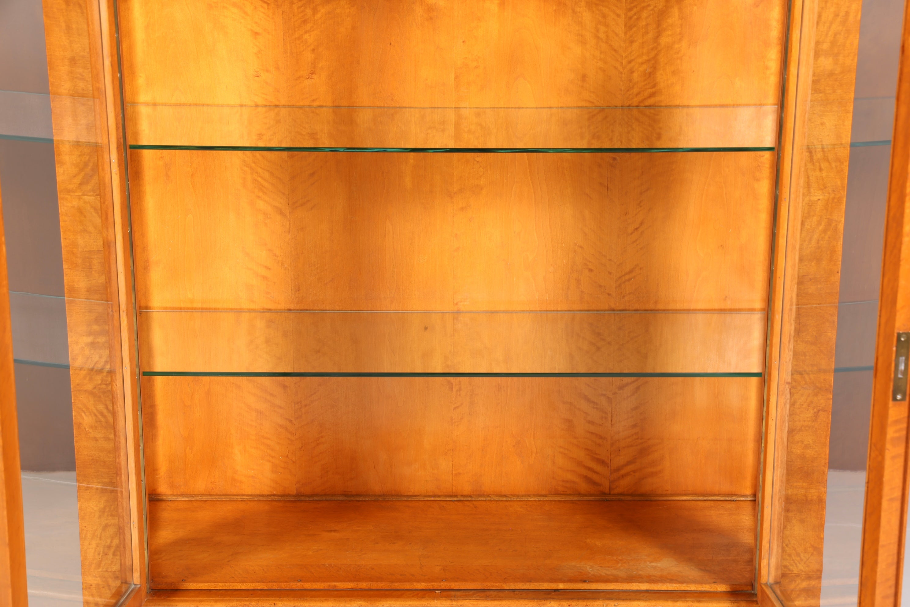 Traumhafte Vitrine im Biedermeier Stil Antik Schrank Geschirrschrank Art Deco Regal