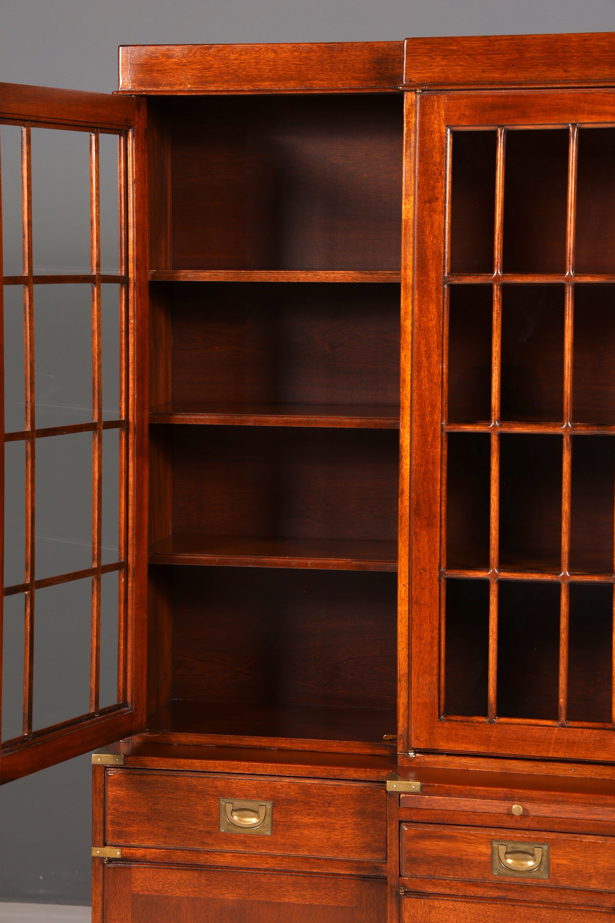 Beeindruckender Maritimer Vitrinenschrank Englischer Schrank Echt Holz Bibliothek Bücherschrank Anrichte Vintage