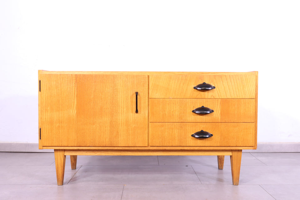 Schlichte Mid Century Kommode Retro Schrank Vintage DDR Möbel