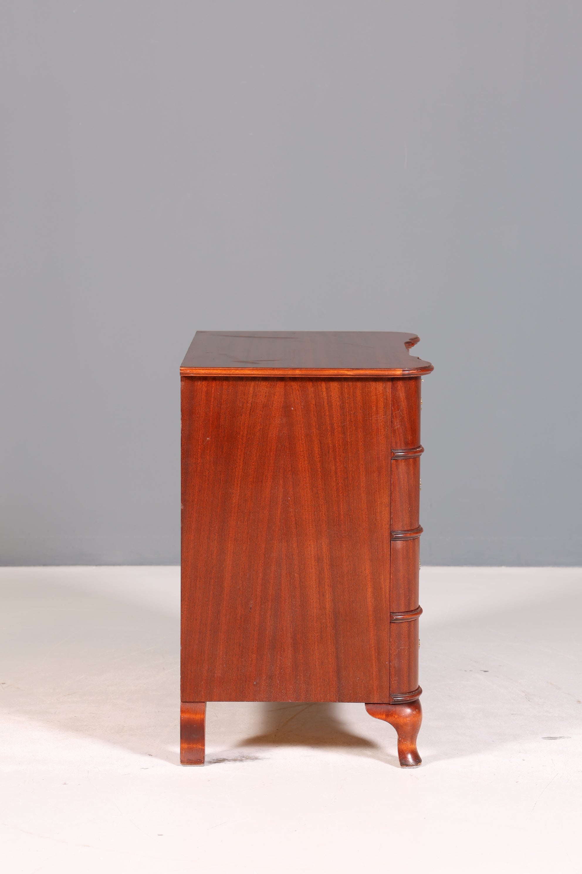 Wunderschöne geschwungene Kommode im Barock Stil Sideboard Englisch Schubladenkommode