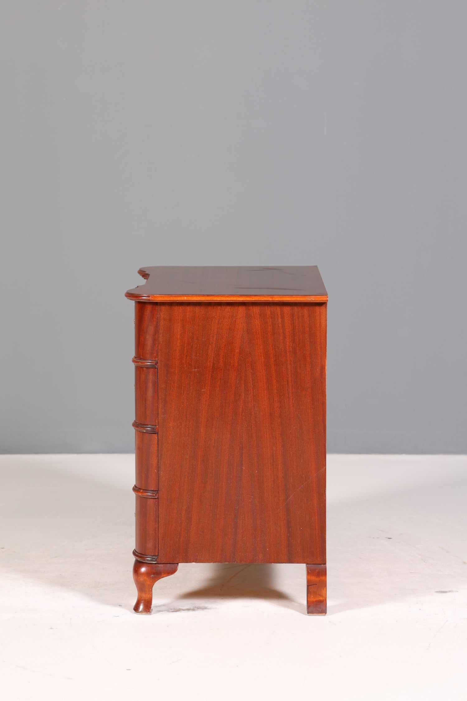 Wunderschöne geschwungene Kommode im Barock Stil Sideboard Englisch Schubladenkommode