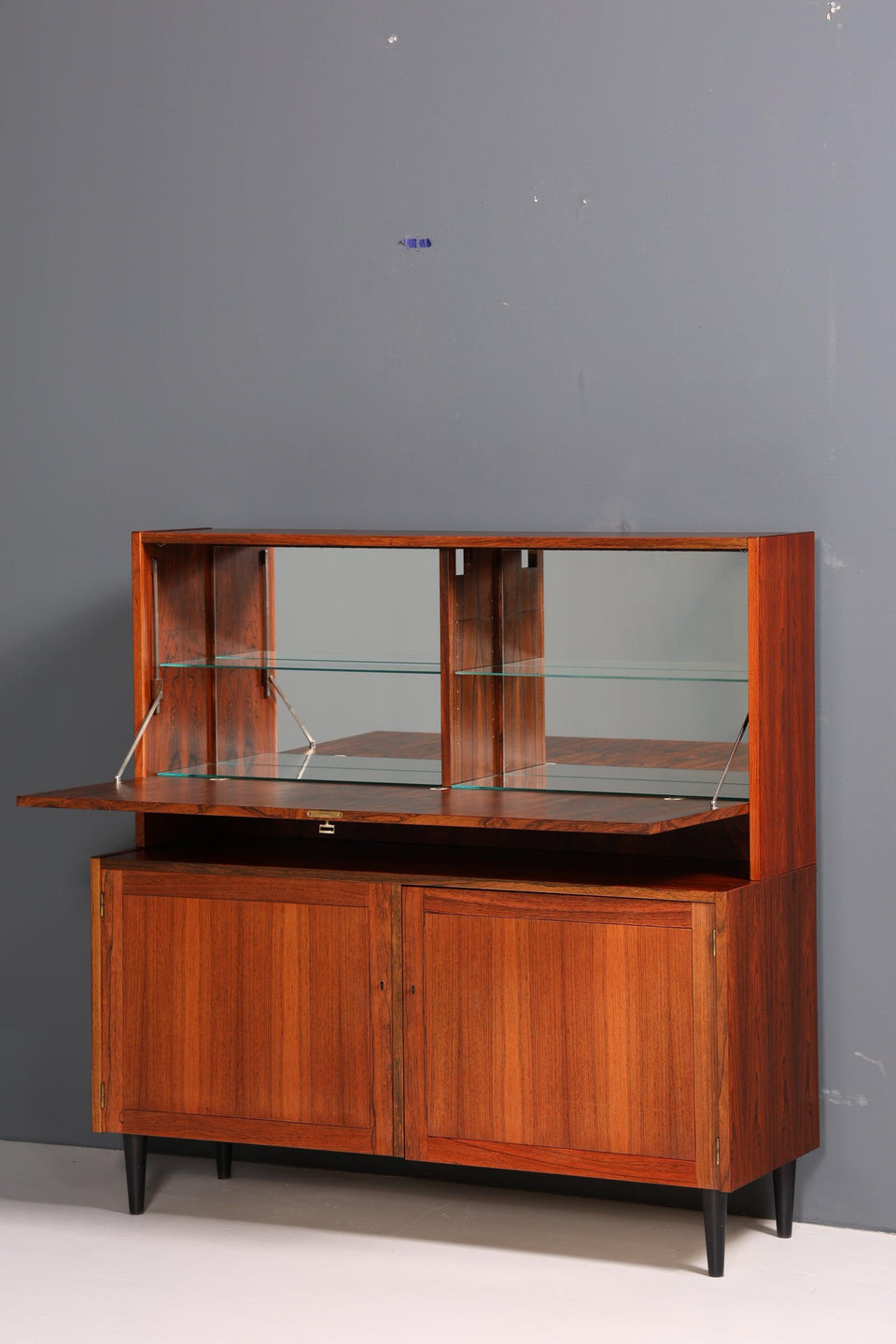 Rosewood furniture store near me discount