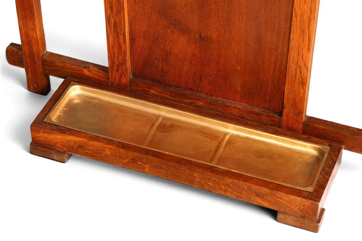 Hauptstadt Möblerei Jugendstil Garderobe aus Holz mit goldfarbener Metall-Abtropfschale für den Flur